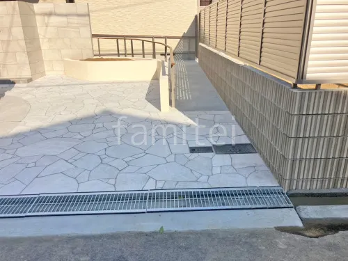 玄関アプローチ 床石貼り 乱形石 石英岩