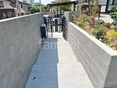 玄関アプローチ階段 床タイル貼り リビエラ エタニティ