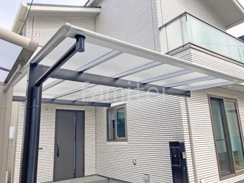 柱色 ブラック 屋根枠 シルバー