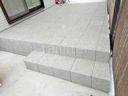 タイルデッキ 壁2面  LIXIL グレイスランド ベーシック