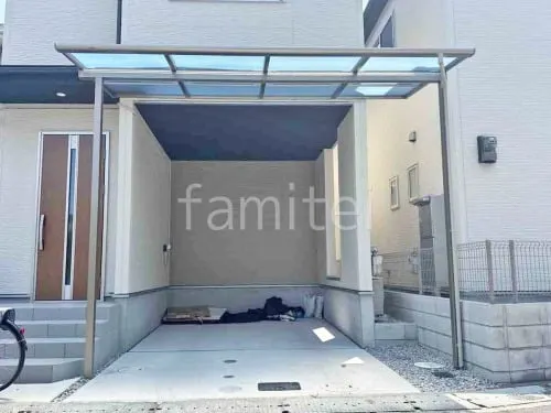 １階テラス屋根 （雨除け） 三協アルミ レボリューA F フラット屋根 スタンダード 壁付