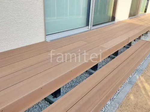 人工木デッキ  LIXIL 人工木 木彫 樹ら楽ステージ 