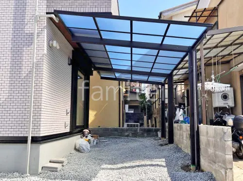 本体色 カームブラック 屋根色 クリアマット