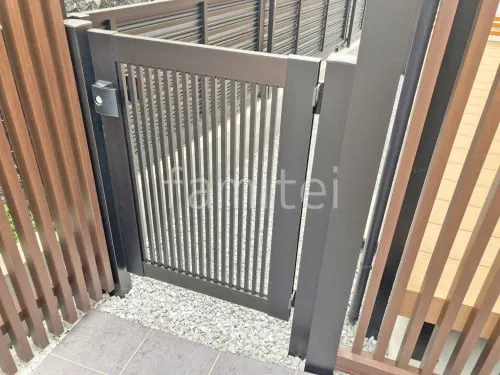 片開き 門扉 YKKAP シンプレオTB1型 たて格子 