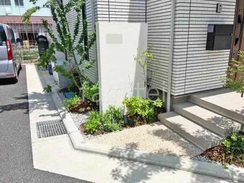 塗り壁門柱 エスケー化研 ベルアート塗装