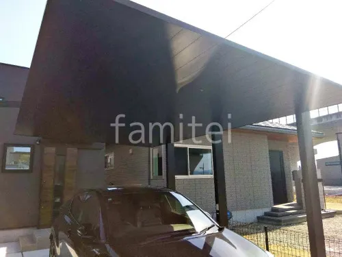 柱色 ブラック 屋根色 ブラック