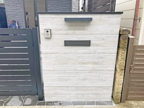 門柱 壁タイル貼り タカショー 木製調セラ ウォール RC杉板 郵便受けポスト YKKAP エクステリアポストG3型