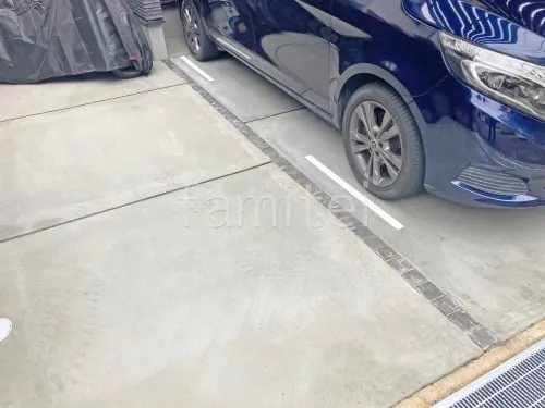 ピンコロ石目地