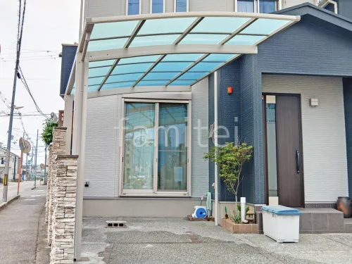 カーポート１台 （単棟） YKKAP アリュース アール屋根