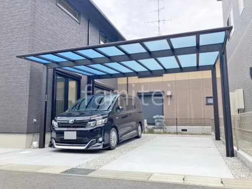 本体色 カームブラック 屋根色 クリアマット