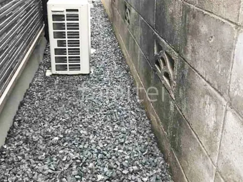 犬走り 防犯砂利敷き バラス砕石 防草シート加工