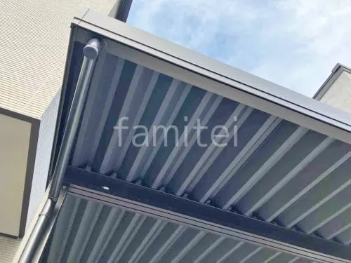 本体色 カームブラック