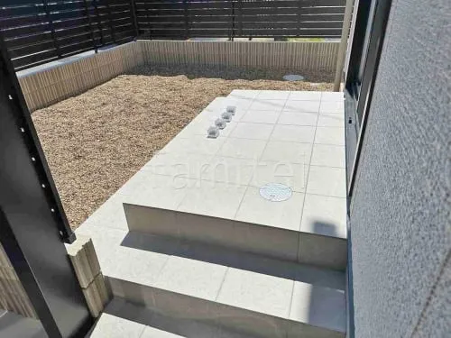 タイルデッキ 壁1面  LIXIL グレイスランド ベーシック