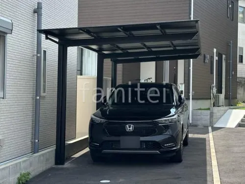 カーポート１台＋延長 （1.5台縦連棟） LIXIL ネスカＦ フラット屋根