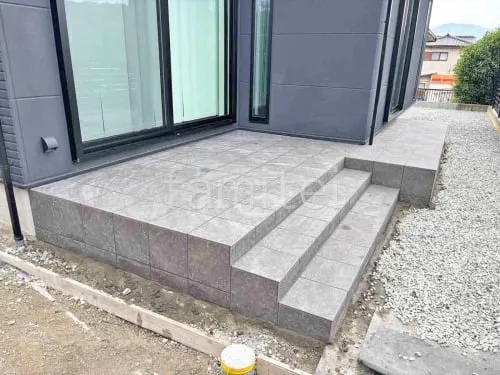 タイルデッキ 壁1面  LIXIL グレイスランド ベーシック