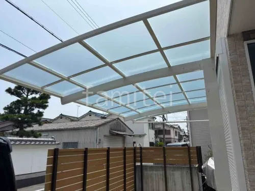 本体色 ホワイト 屋根色 クリアマット(熱線遮断)