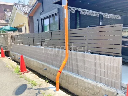 ブロック塀 （化粧ブロック） ユニソン ジャスティ  アルミ形材 フェンス LIXIL AB YS3型 横スリット3 目隠し