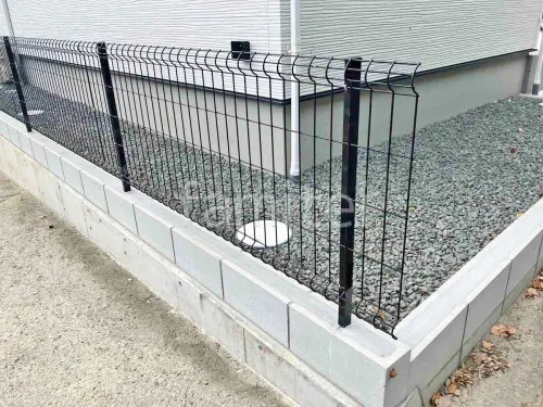 スチールメッシュ フェンス YKKAP イーネット3F型 スチール柱 境界・メッシュ ブロック塀 （化粧ブロック） 太陽エコブロックス 普通CB 