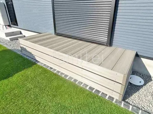 人工木デッキ  LIXIL 人工木 木彫 樹ら楽ステージ 