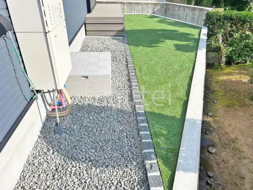 犬走り 防犯砂利敷き バラス砕石 防草シート加工