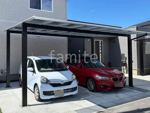 本体色 サンシルバー＋ブラック 屋根色 ブルースモーク(熱線遮断)