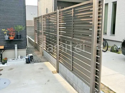 アルミ形材 フェンス LIXIL AB YS3型 横スリット3 2段柱 60角 目隠し