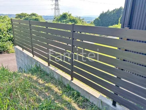 人工木・樹脂 フェンス（木調） F＆F マイティウッド デコll 目隠し 木調・ラティス 樹脂