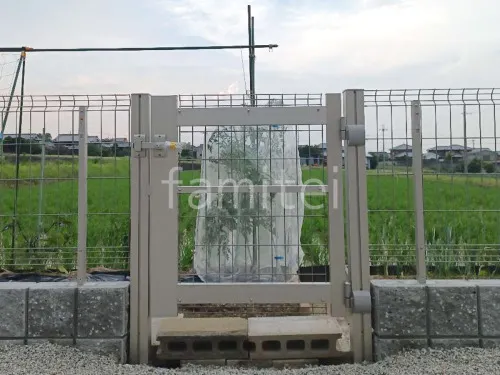 勝手口門扉 YKKAP イーネット門扉A1型 片開き