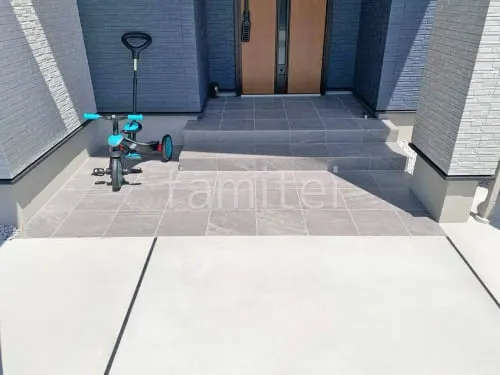 玄関アプローチ階段 床タイル貼り リビエラ グリジオ