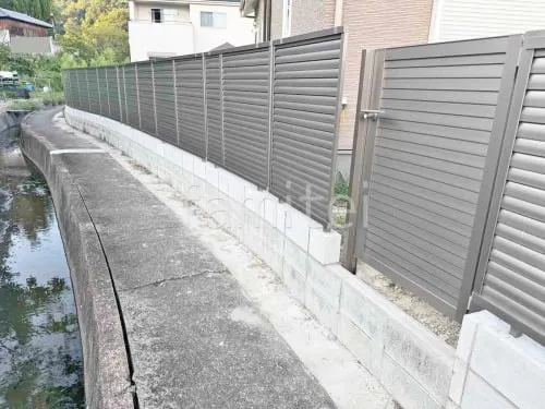 片開き 門扉 LIXIL AB YM2型 横目隠し 