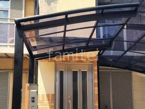 本体色 ブラック 屋根色 クリアブルー