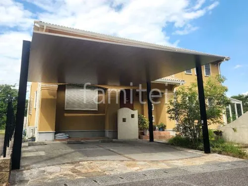 柱色 ブラック 屋根色 シャイングレーF