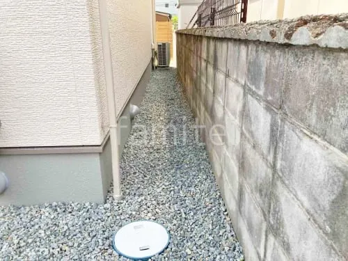 犬走り 防犯砂利敷き バラス砕石 防草シート加工