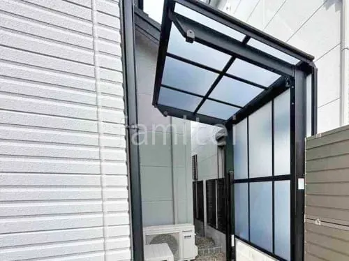 本体色 ブラック 屋根色 クリアマットS