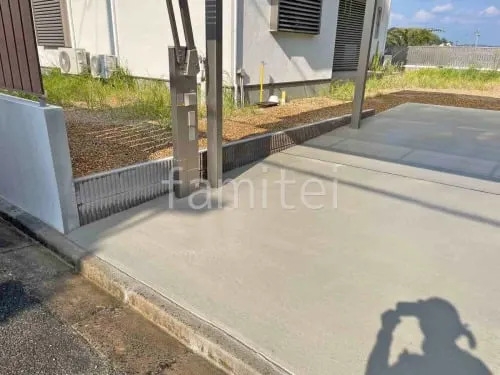 駐車場ガレージ床 土間コンクリート 土留め化粧ブロック ユニソン ジャスティ