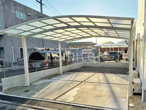 本体色 ホワイト 屋根色 クリアマットS