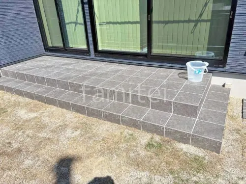 タイルデッキ 壁2面  LIXIL グレイスランド ベーシック