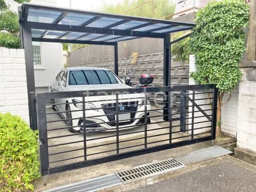 本体色 ブラック 屋根色 ブルースモーク(熱線遮断)