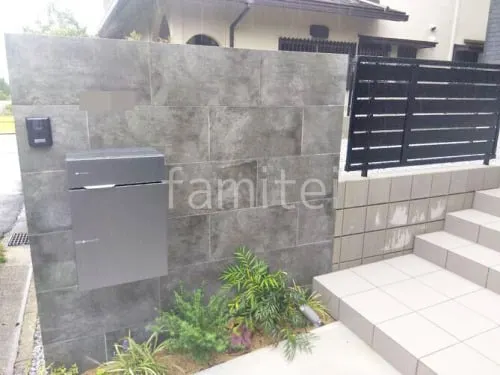 モダン門柱 壁タイル貼り タカショー セラレバンテ 宅配ボックス 施主支給