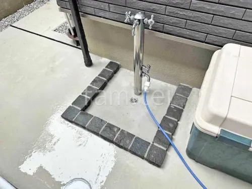 ピンコロ囲い水受け(パン) 土間モルタル仕上げ 洗い場