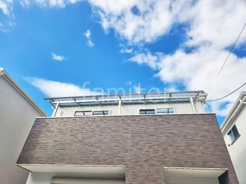 ２階ベランダ屋根 連棟  YKKAP ソラリアR アール屋根 スタンダード 壁付