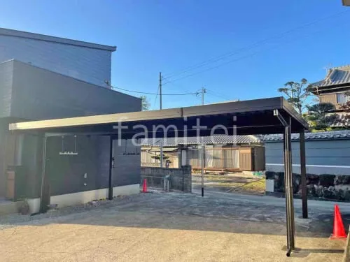 本体色 カームブラック