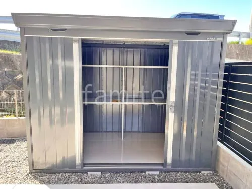 本体色 チャコールグレー＋フランネルグレー