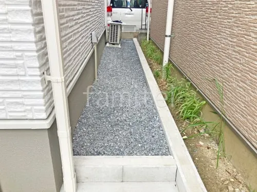 犬走り 防犯砂利敷き バラス砕石 防草シート加工