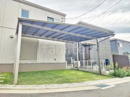 本体色 シャイングレー 屋根色 ブルーマットS