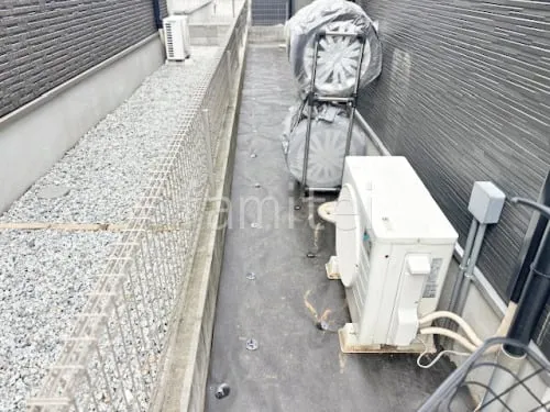 防草シート敷き