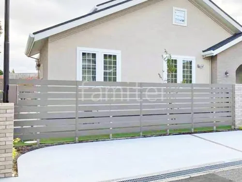 人工木・樹脂 フェンス（木調） グローベン プラドone 高尺タイプ 目隠し 木調・ラティス 樹脂