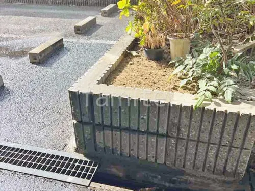 化粧ブロック花壇補修