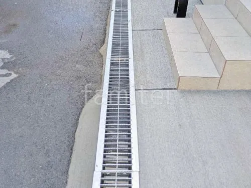 溝蓋(みぞふた) グレーチング