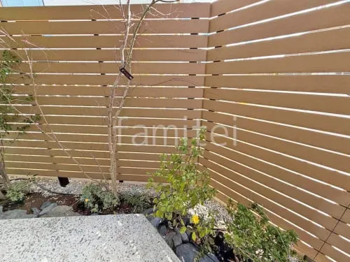 人工木・樹脂 フェンス（木調） グローベン プラドplus 高尺タイプ 目隠し 木調・ラティス 樹脂